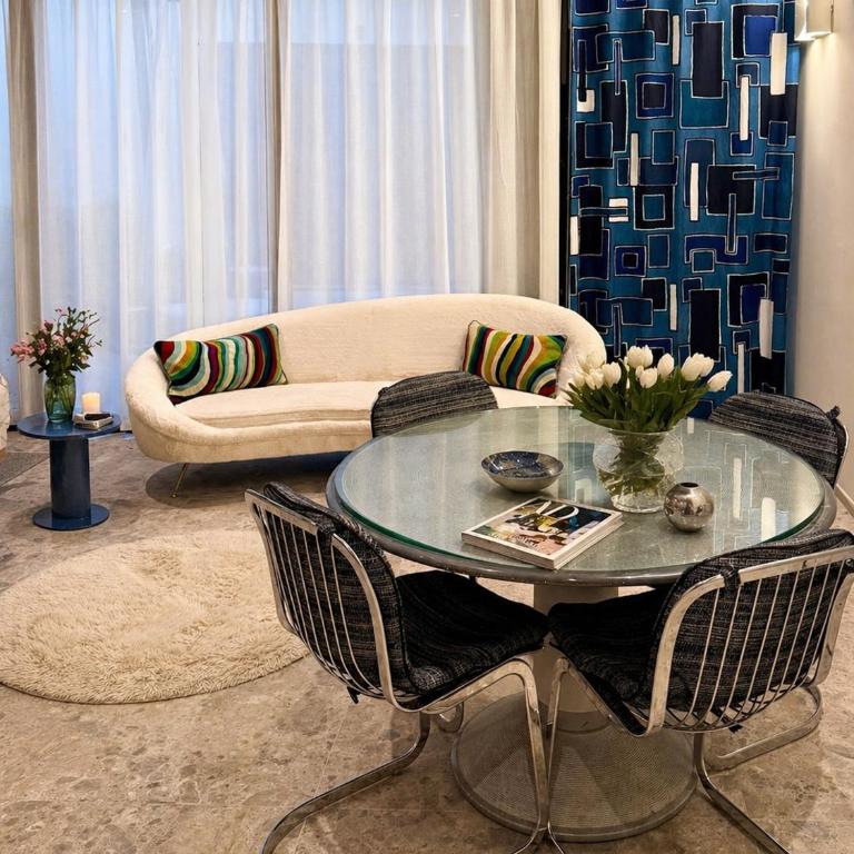 Glass & Charme - Central Suite - Appartamento con 2 Camere da Letto - 6