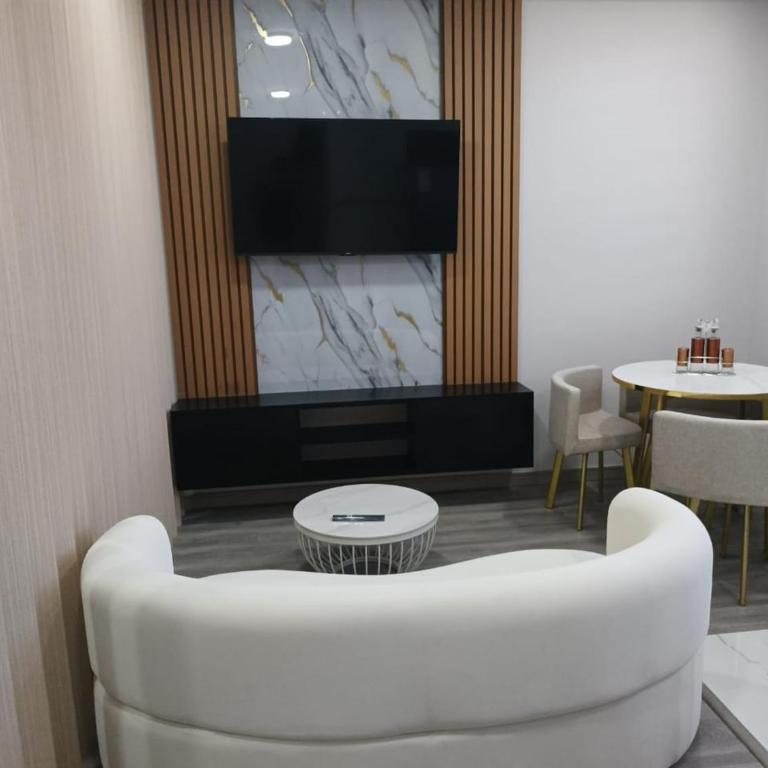 Tu espacio acogedor en el corazón de San Miguel - 6D - One-Bedroom Apartment - 1