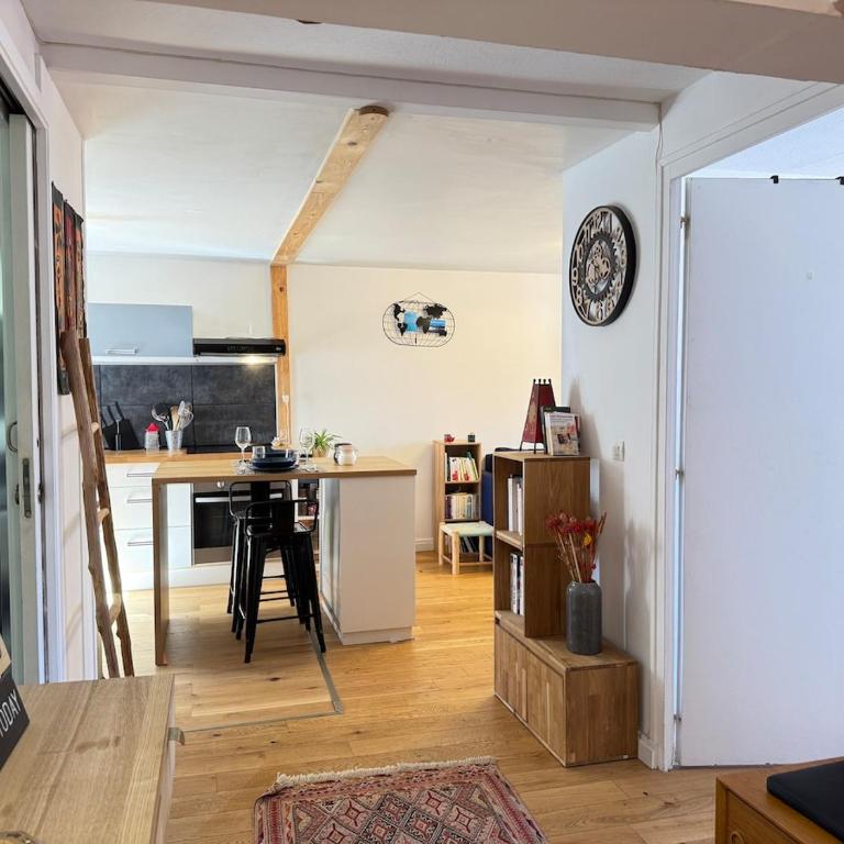 L Escale du Monde Appartement 1 chambre - Apartment mit 1 Schlafzimmer - 17