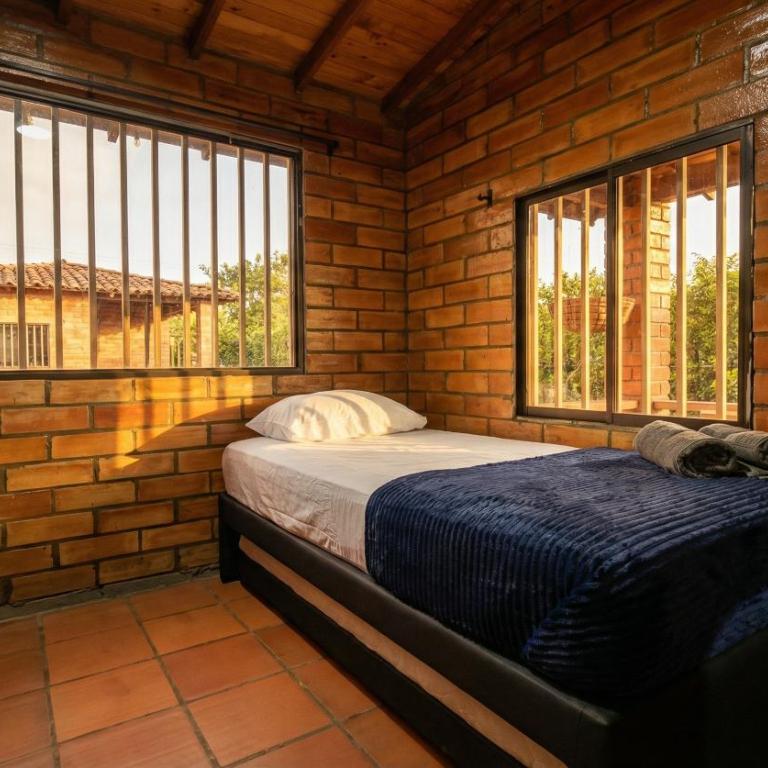 Country house with a Jacuzzi for 10, a cinema, and 10 minutes from the airport - Finca Gabriela - Casa de 3 dormitorios - 13