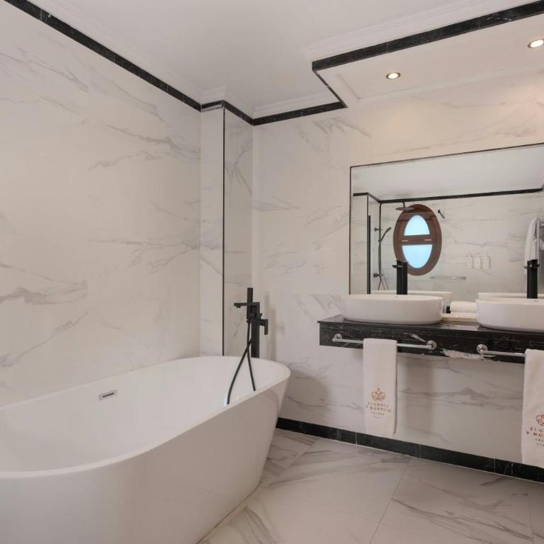 Eugenia de Montijo, Autograph Collection - Habitación Deluxe con cama extragrande - 3