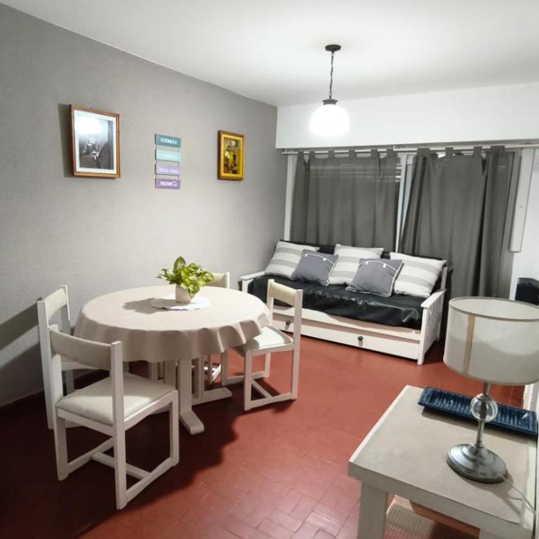 Departamento en Centro de Pinamar Avenida Bunge - Apartamento de 1 dormitorio - 3