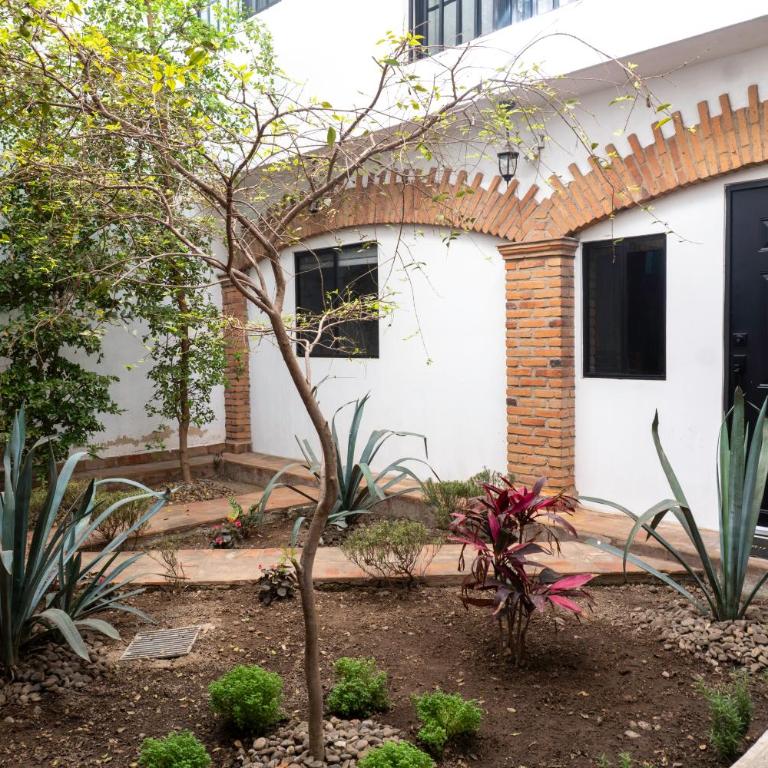 Departamento El Fresno Cerca de Expo y Chapultepec - Two-Bedroom Apartment - 25