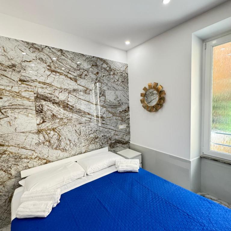 Luxor 2 Jacuzzi Suites and Deluxe Rooms, Piazza Bologna Metro Direct Colosseo, Roma - Camera Matrimoniale con Vasca Idromassaggio - 1