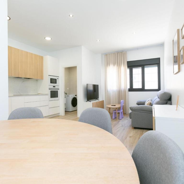 Piso cerca de la playa y conexión inmejorable - Apartamento de 2 dormitorios con vistas al jardín - 11