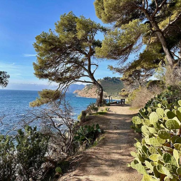 Vue mer T2 duplex plage à 50 m Climatisation 4 personnes et 1 bébé - Appartement 2 Chambres - 16