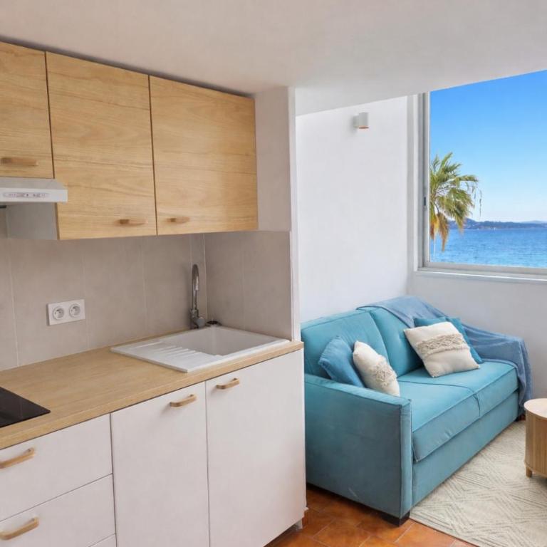 Vue mer T2 duplex plage à 50 m Climatisation 4 personnes et 1 bébé - Appartement 2 Chambres - 21