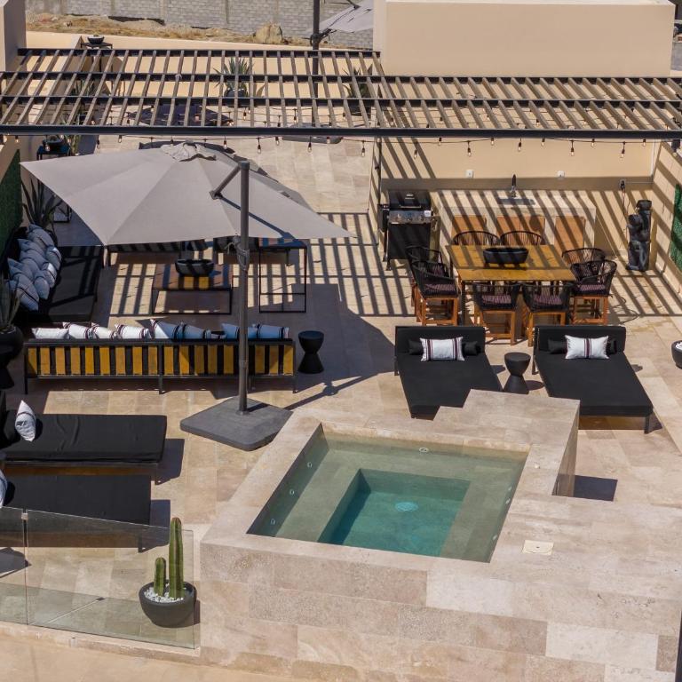 Mistiq Penthouse Private Rooftop Deck & Pool - Apartamento - 26