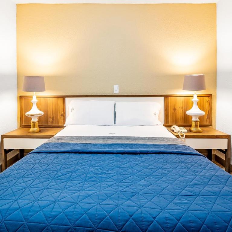 Hotel Mariscal - Habitación Estándar - 1 cama grande - 3
