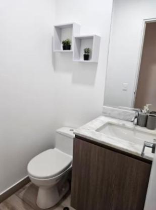 201 Amplio Dpto con 3 habitaciones, muy centrico - Apartamento de 3 dormitorios - 13