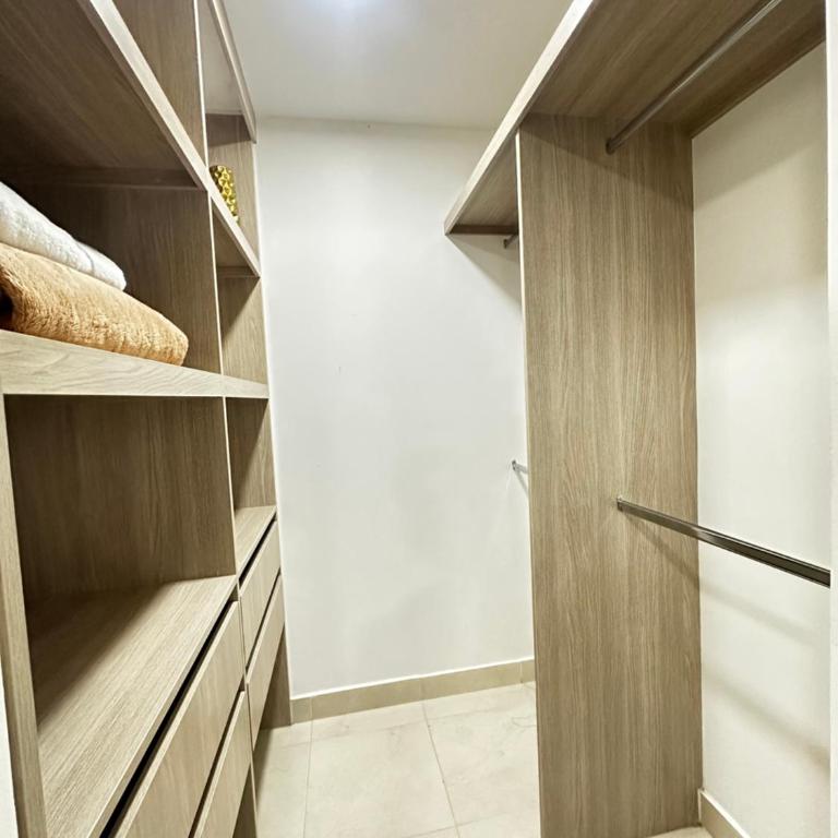 Luxury norte Barranquilla amoblado con parqueadero privado - Apartamento - 11