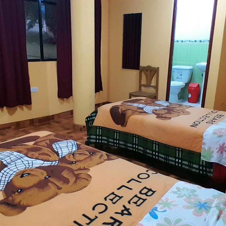 Hostal Selena - Twin Room with Private Bathroom - 2