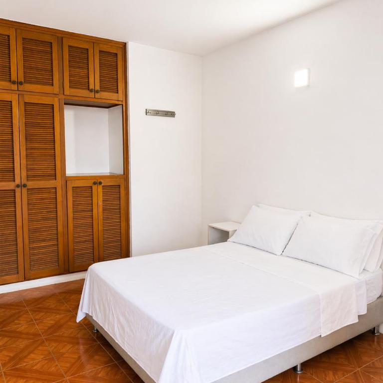 Hotel La Martina - Apartadó Antioquia - Habitación Doble Estándar - 9