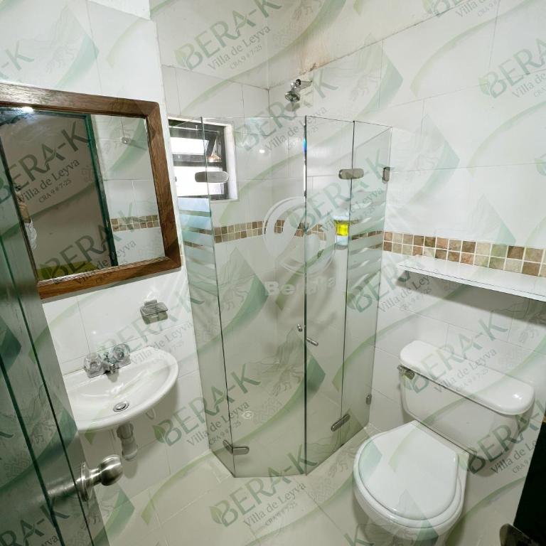 Hotel Bera-k - Double Room with Private Bathroom - 8