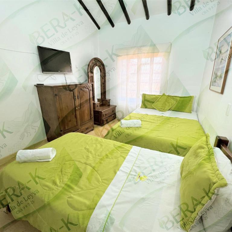 Hotel Bera-k - Quadruple Room with Private Bathroom - 2