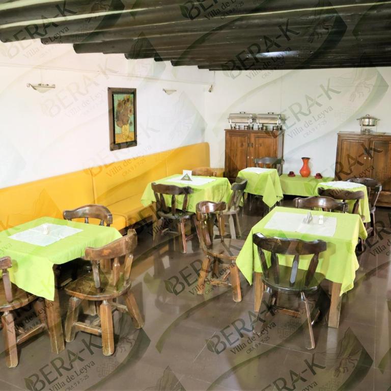 Hotel Bera-k - Double Room with Private Bathroom - 11