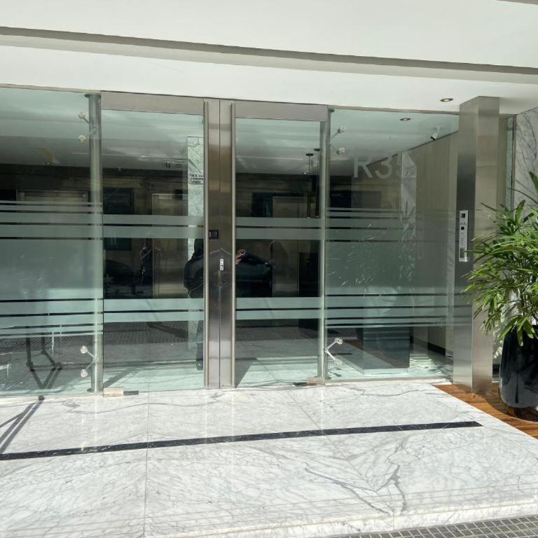 Departamento nuevo con amenities y pileta - Apartamento de 1 dormitorio - 10