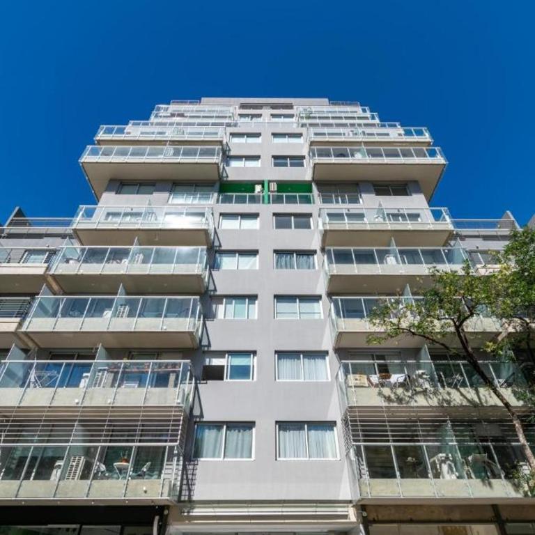 Departamento nuevo con amenities y pileta - Apartamento de 1 dormitorio - 14