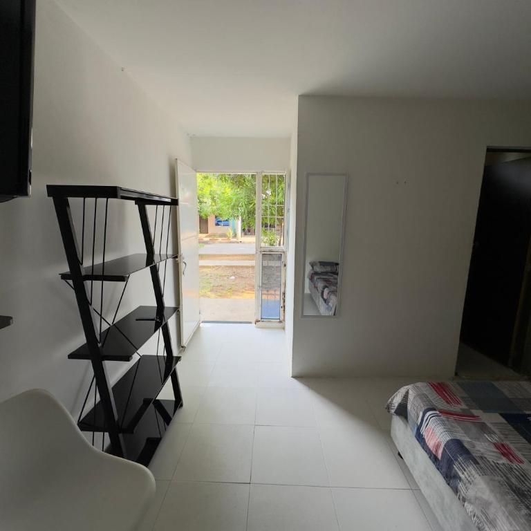 Habitaciónes Entradas Privadas independientes tipo APTO - Habitación Doble con baño privado - 11