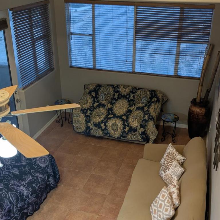 Whale Hill Escape - Beach Views and Walk to Mannys - Three-Bedroom House - 38