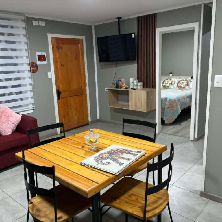 Cabaña cerca del Aeropuerto el tepual Puerto Montt - Three-Bedroom Apartment - 6