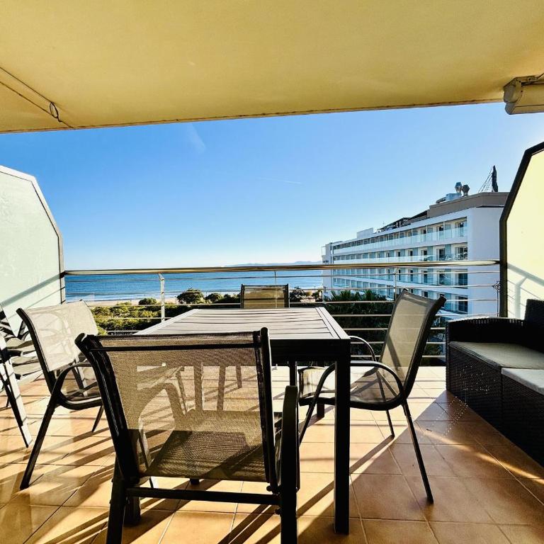 MIL.LENI I. Dúplex con encanto y vistas al mar en Roses – ¡Disfruta del paseo marítimo! - ES-258-174 - Apartamento - 26