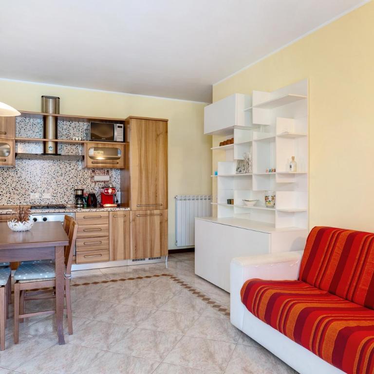 Appartamento Giglio Sirmione - Appartamento Deluxe con 2 Camere da Letto e Balcone - 10