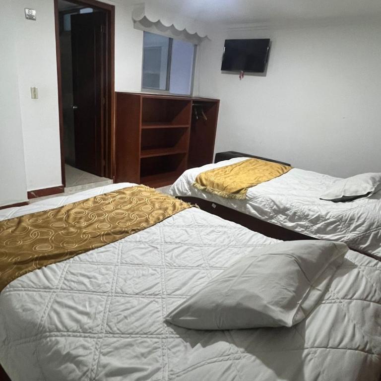 Hotel Sabana Hilton - Twin Room - 5