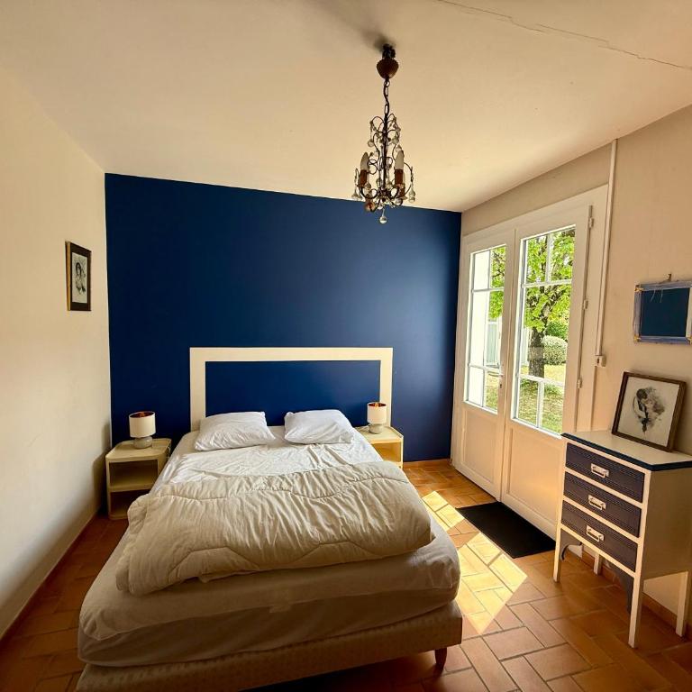 Maison Charmante Près Plage et Forêt, 5 Ch., Jardin, Parking, Quartier Calme - FR-1-652-2 - Vacation Home - 13