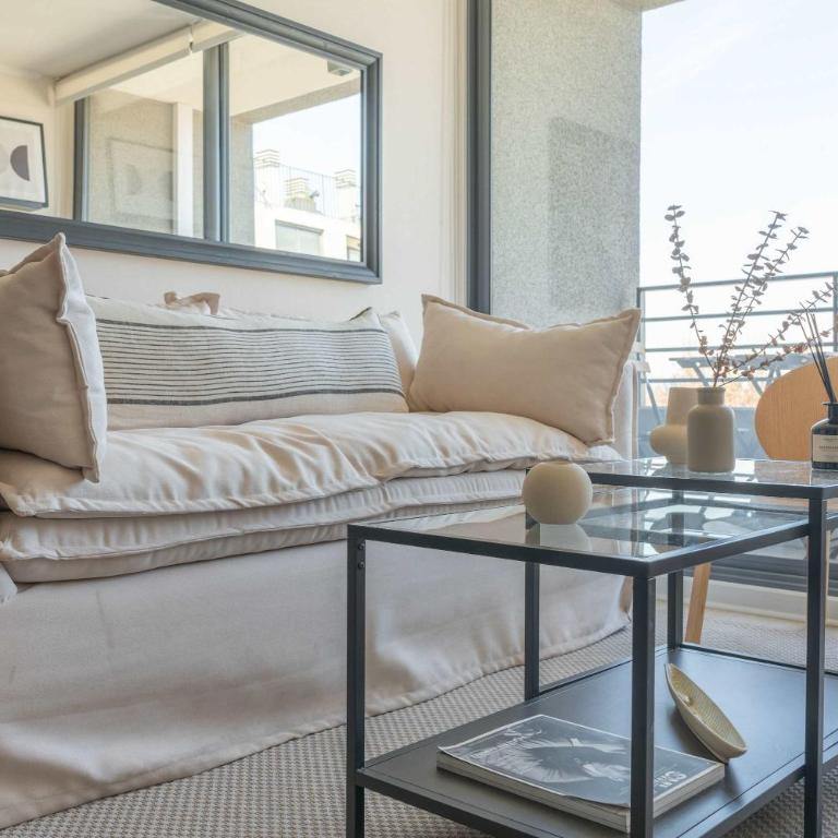 HOM l 1D1B I WiFi l AA l Parking l Movistar Arena - Apartamento - 25