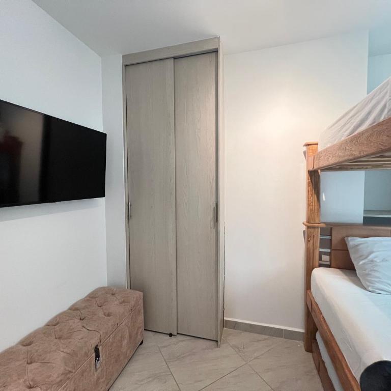 Apto Cósmico Parque Sabaneta - Ascensor - Two-Bedroom Apartment - 11