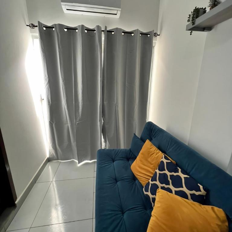 Céntrico Departamento condominio Boulevard con piscina - One-Bedroom Apartment - 7