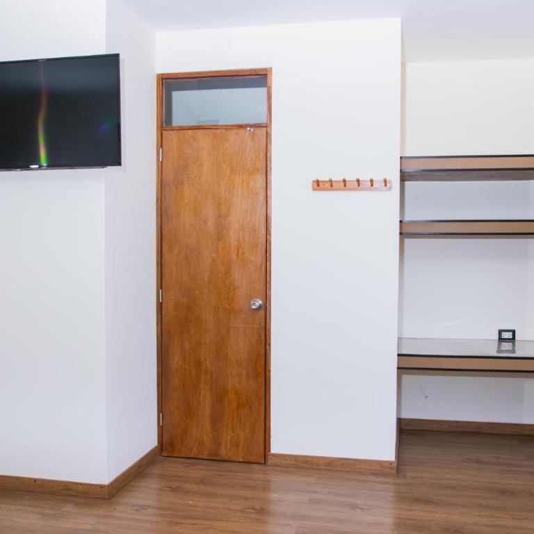 Zentra Plaza Hotel & Cowork - Habitación cuádruple - 7