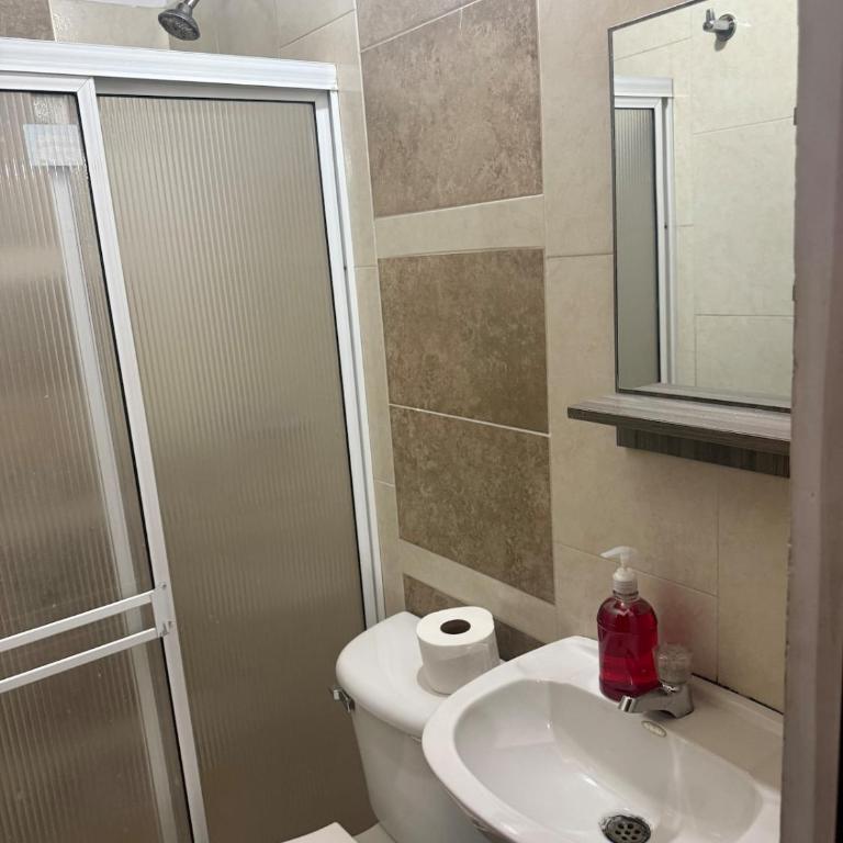 Mi hogar santanderiano - Three-Bedroom Apartment - 14