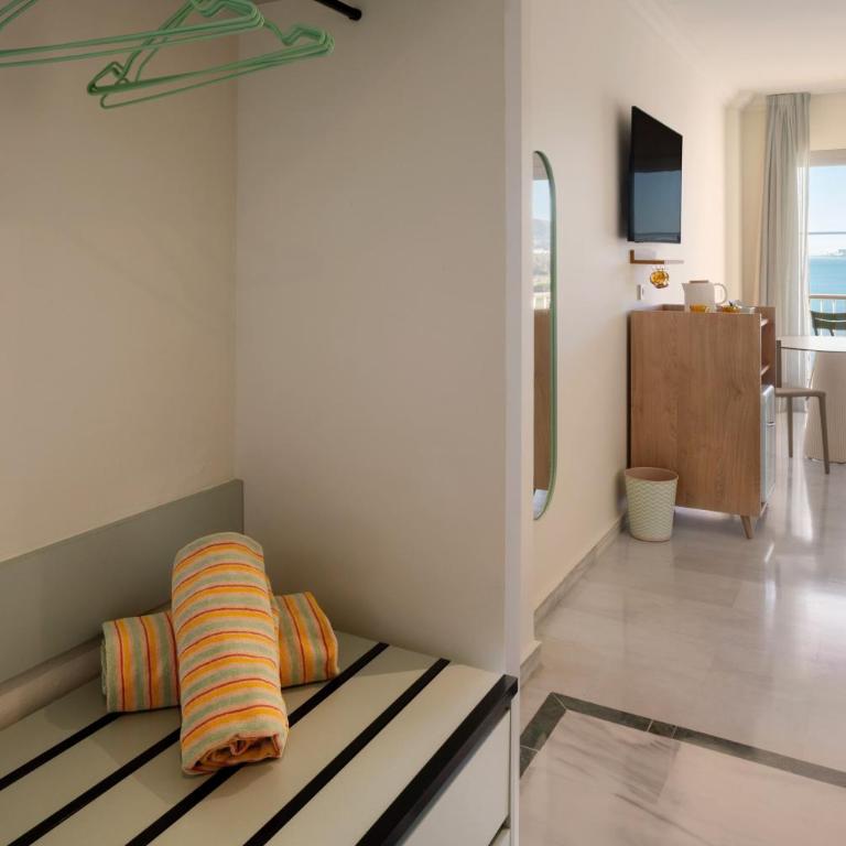 SOL by Meliá Málaga Guadalmar - Habitación Sol con vistas frontales al mar - 3