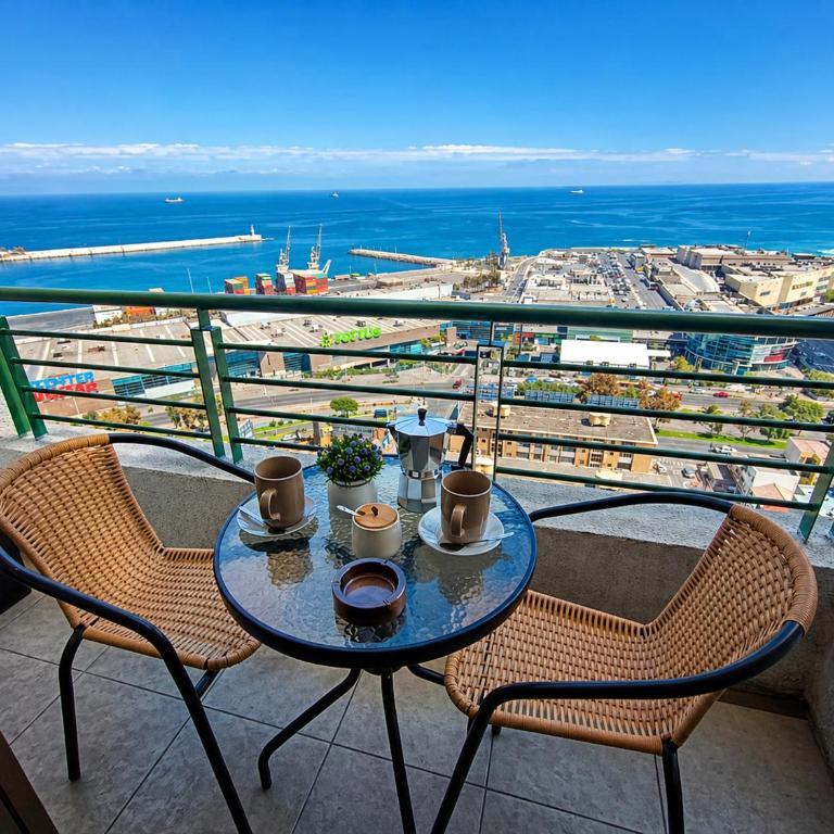 NORTHSUITE - Vista al Mar y Parking Frente Mall - One-Bedroom Apartment with Sea View and Balcony - 1