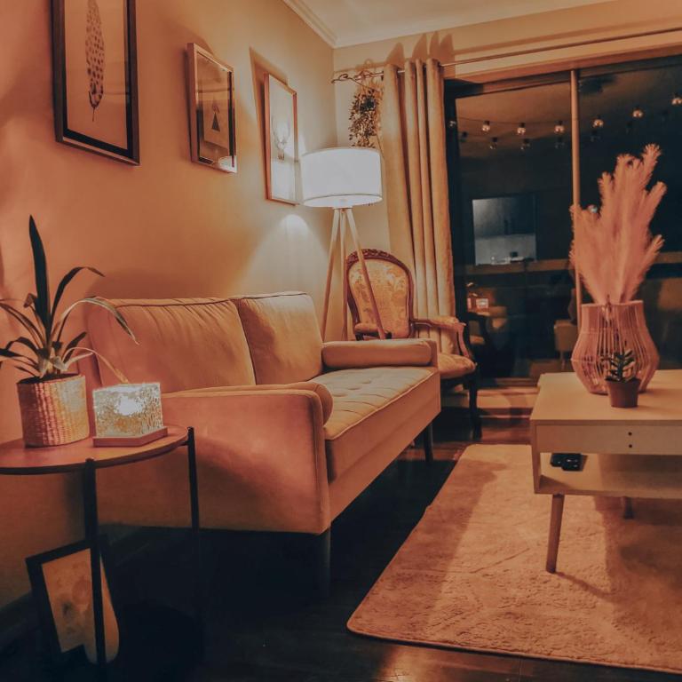 Hermoso Departamento Central en Concepción - hasta 4 camas - 2 Dormitorios - 1 Baño - 1 Estacionamiento - Mejor Evaluado en Chile 2023-2025 - Incluye Consola de Juegos Retro - Te ayudo con panoramas - Two-Room Apartment - 13