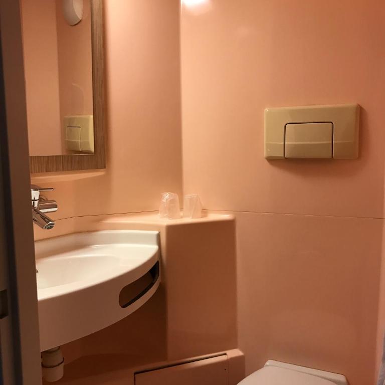 Premiere Classe Marseille La Valentine - Chambre Double - 5