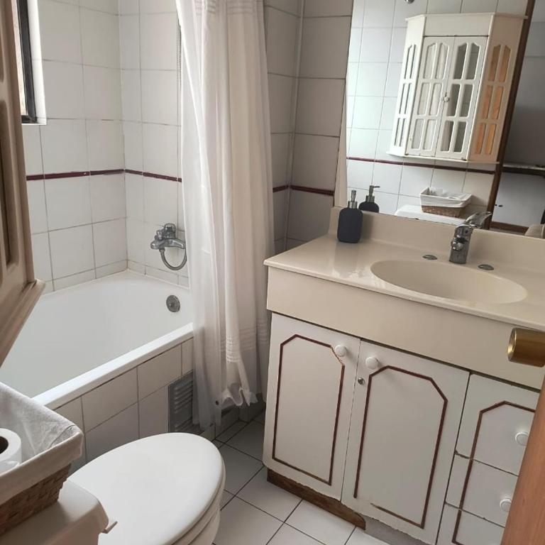 Limari 53 - Three-Bedroom Apartment - 4