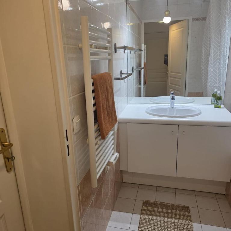 Logement confortable Lyon 3 - Appartement 1 Chambre - 10