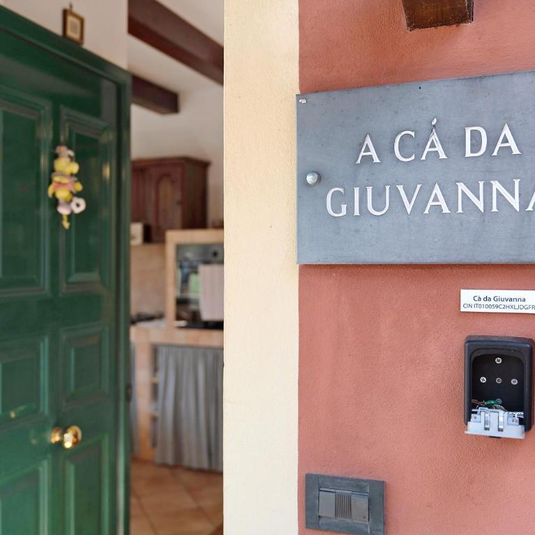 Ca' Da Giuvanna - Two-Bedroom Deluxe Apartment with Garden View - 36