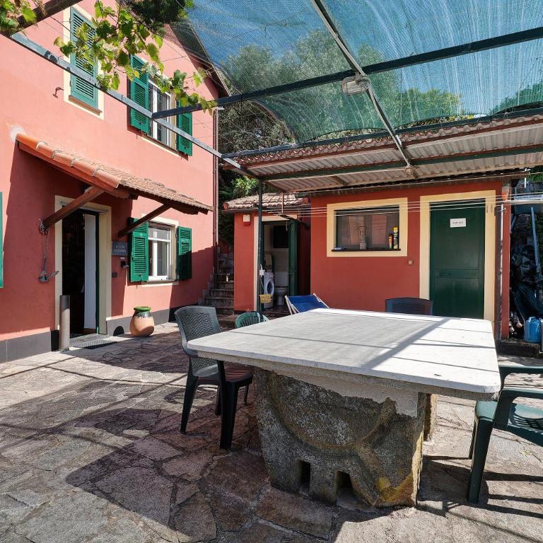Ca' Da Giuvanna - Two-Bedroom Deluxe Apartment with Garden View - 33