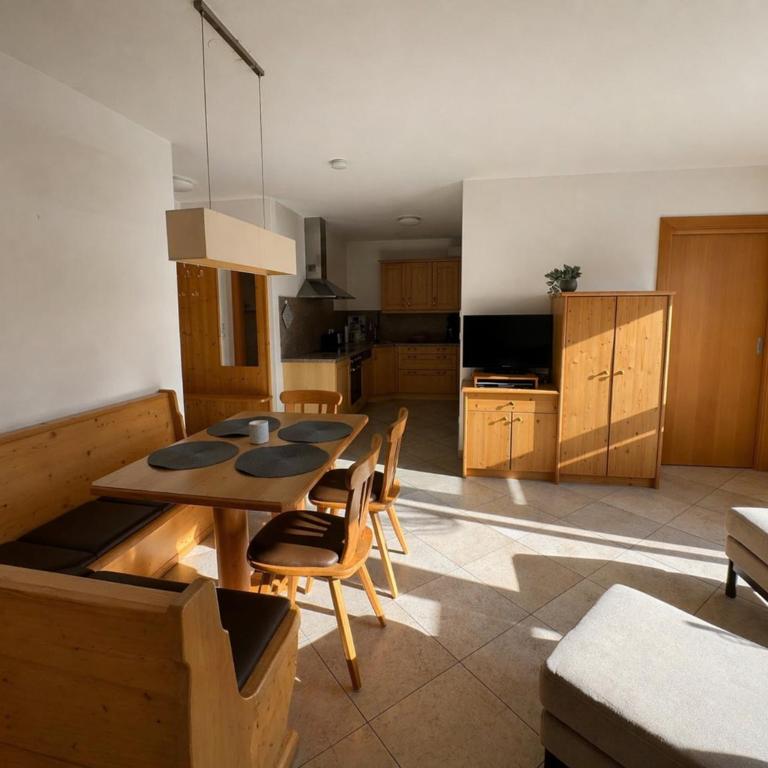 Apartment with terrace in Hollersbach - Two-Bedroom Apartment - 11