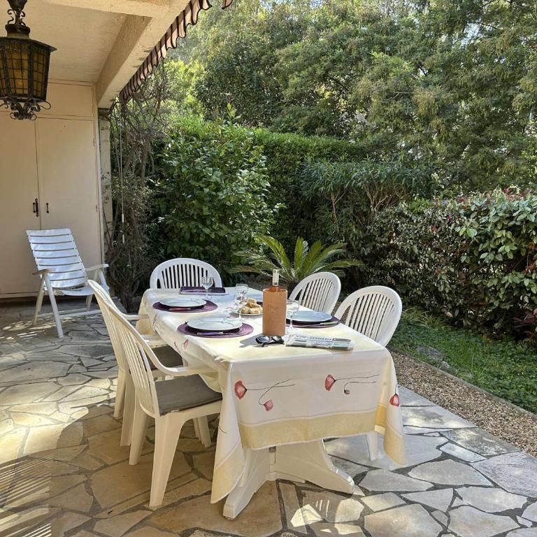 SR090-I262 Appt 3 pièces 7 personnes ST RAPHAEL - Apartment mit 2 Schlafzimmern - 1