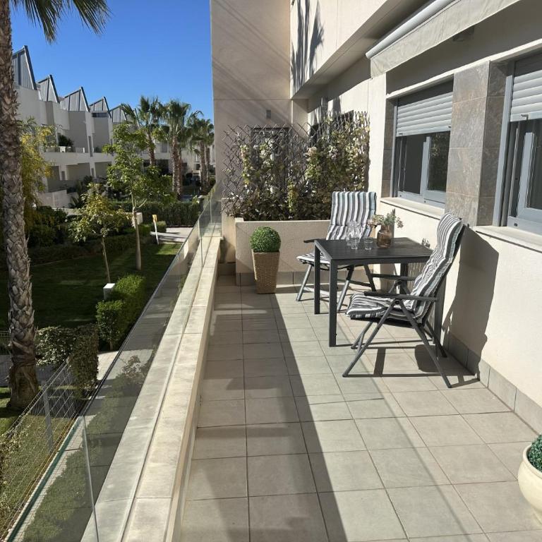 Villa Amalia Eco - Apartamento de 2 dormitorios con vistas a la piscina - 3