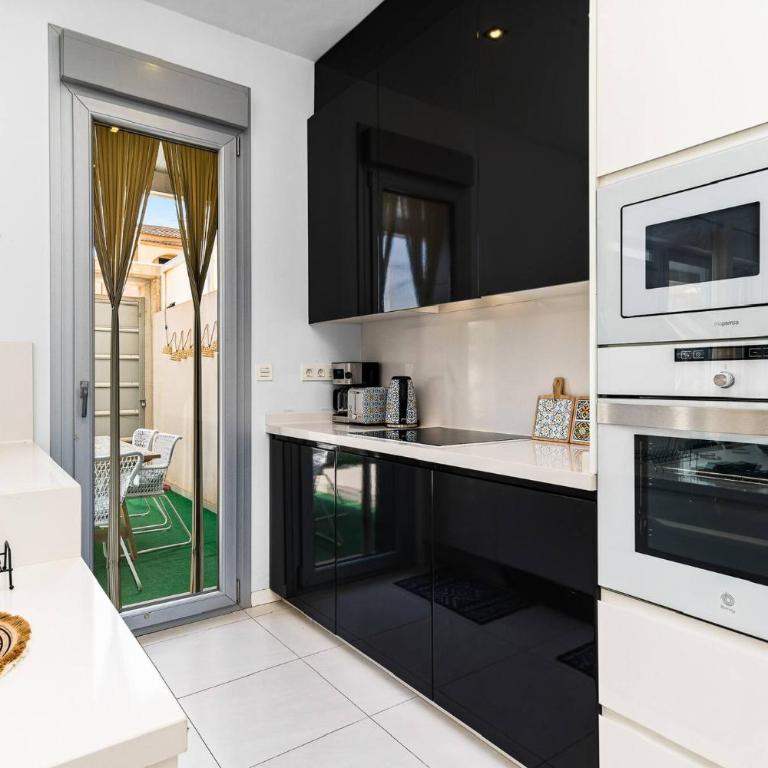 Refugio Marino Sunrise - Two-Bedroom Apartment - 13