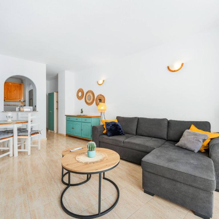 Panorama 2 - Two-Bedroom Apartment - 3