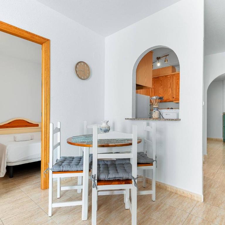 Panorama 2 - Two-Bedroom Apartment - 10