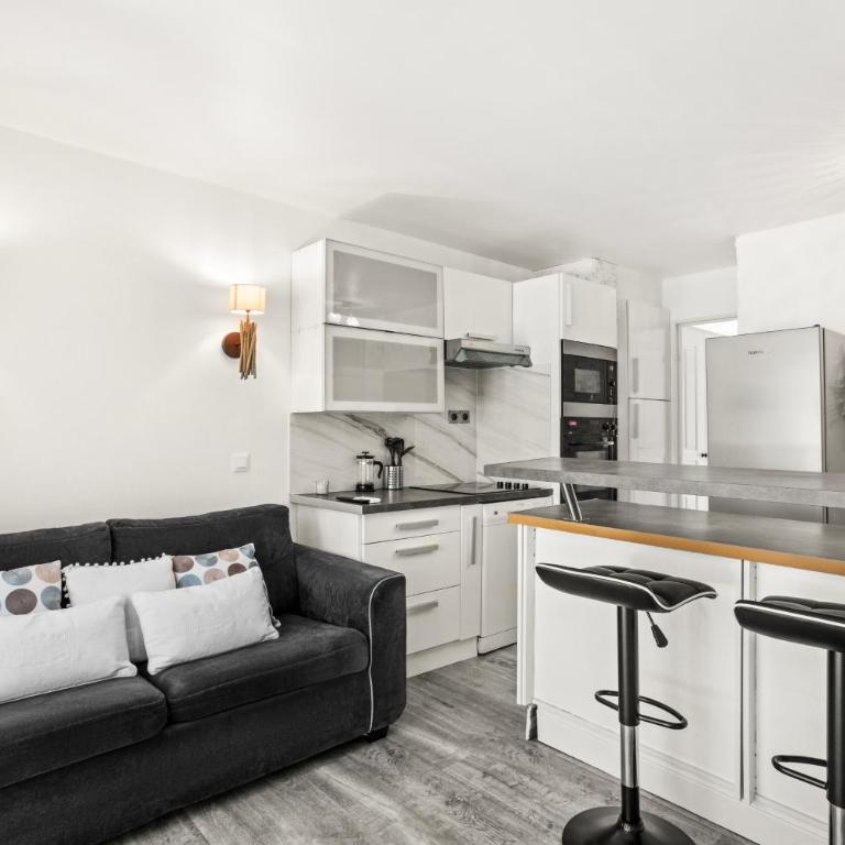 Apartment – Restanques – Swimming - Appartement 1 Chambre - Vue sur Jardin - 3