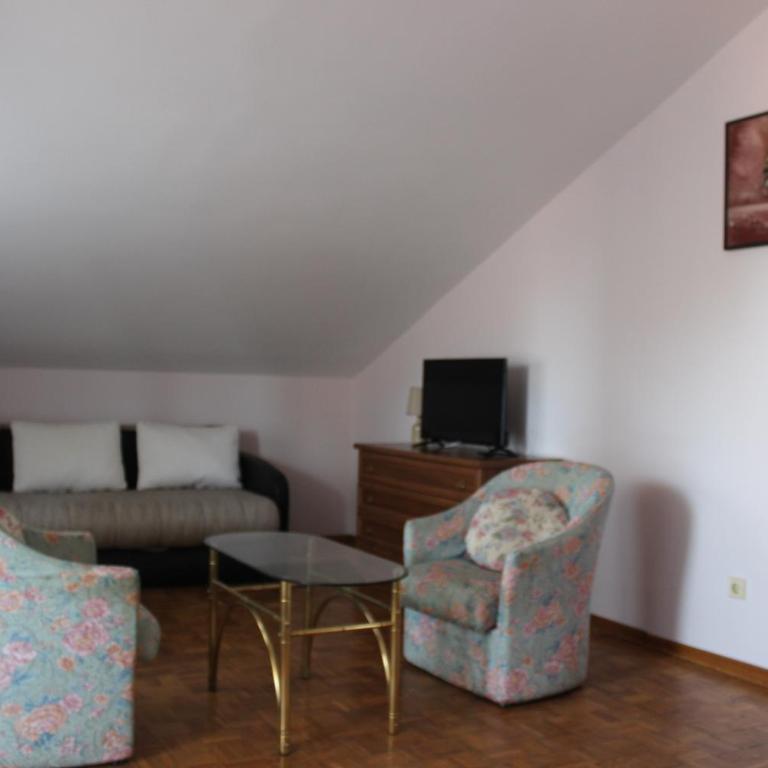 Vila Velžon - Luxury Triple Room - 46